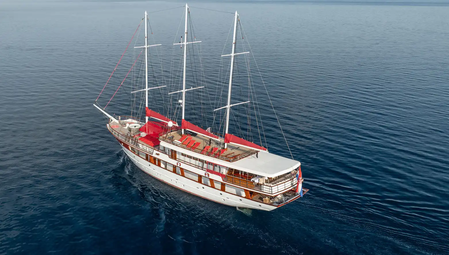 MY Barbara - Barbara Cruising - Luxury charter in Croatia