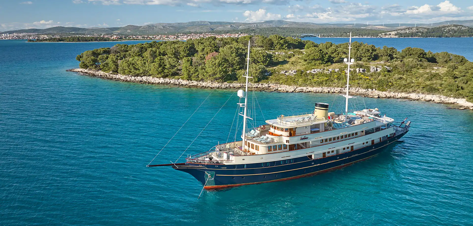 Barbara Cruising - Luxury charter in Croatia